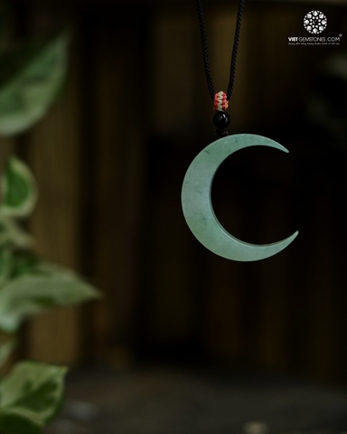 Mặt Dây Chuyền Mặt Trăng Cẩm Thạch - Jadeite