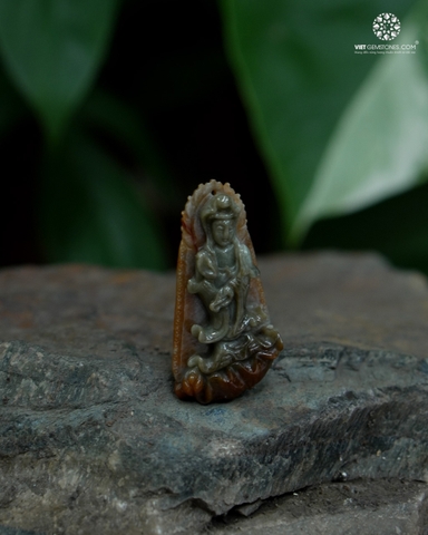 Mặt Dây Chuyền Quan Âm Cẩm Thạch Huyết