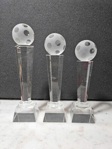 Cúp Bóng Pick Thủy Tinh Nguyên Khối