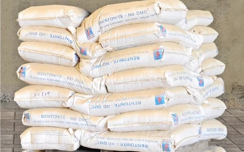 Bentonite Khoan Địa Chất: Dung Dịch Khoan Chất Lượng Từ Trường Xuân