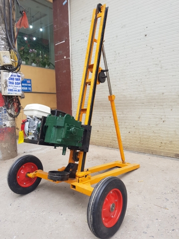 Máy khoan địa chất di động YKB