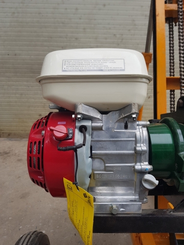 Máy khoan địa chất di động YKB