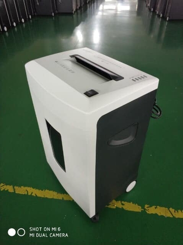 Máy hủy giấy Hi-Tech C385
