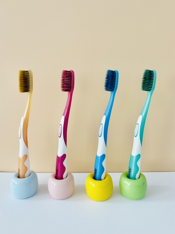 Bàn Chải Đánh Răng HT8054- Hộp 50 cây - TOOTHBRUSH
