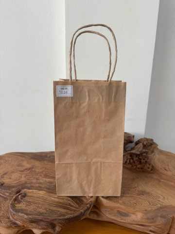 Túi giấy Kraft có quai Màu Nâu - KT: 13,5x8x24