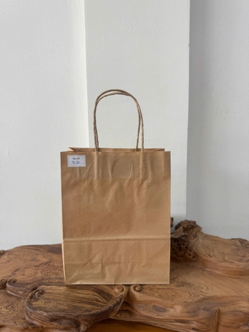 Túi giấy Kraft có quai Màu Nâu - KT: 19,5x9x25