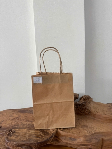 Túi giấy Kraft có quai Màu Nâu - KT: 15x10x20