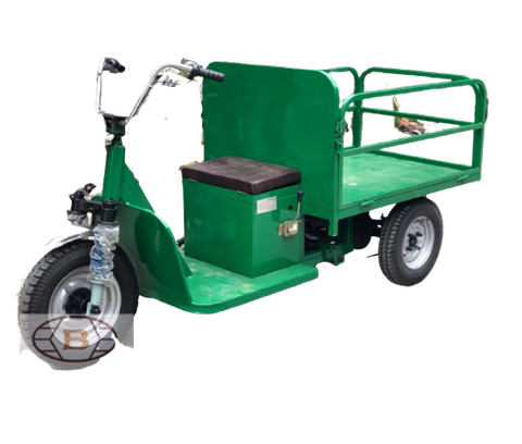 Xe điện chở nước đóng bình