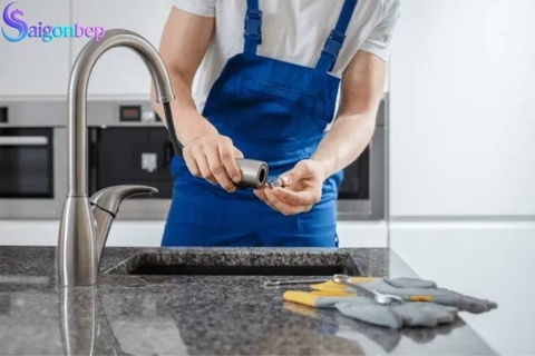 Bảng giá sửa chậu rửa, vòi nước bị rò rỉ tại nhà chỉ từ 200K – Có mặt sau 30 phút