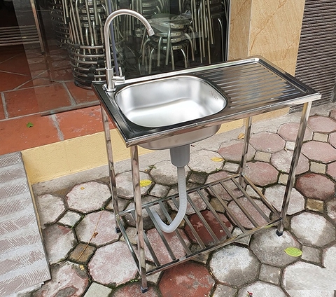Chậu rửa inox có chân, loại 1 hố 1 bàn nhỏ