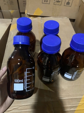 Chai nâu nắp vặn 500ml