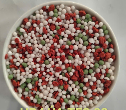 Phân Bón NPK 3 MÀU 18-4-22 + TE (Lúa 2)