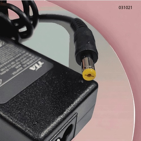 Sạc laptop TTA-AC90 chữ nhật 19V 4.7A (5.5×1.7mm) dùng cho máy laptop Acer – Kèm dây nguồn – Chính hiệu TTA – Full VAT