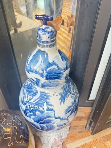 Q12 - Hồ lô men lam phong thuỷ