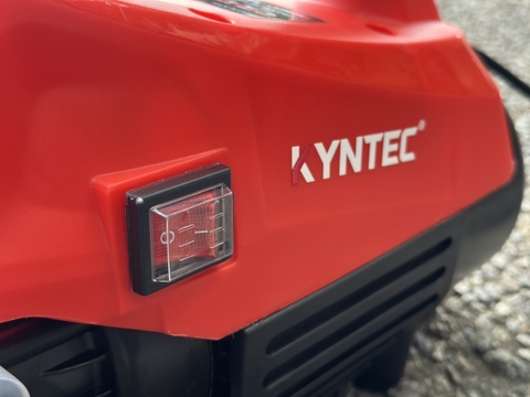 Máy Rửa Xe Kyntec KTW-05 Xịt Rửa Áp Lực Cao