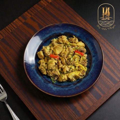 Gà Ri Rang Gừng (Stir-Fried Free-Range Chicken With Ginger)