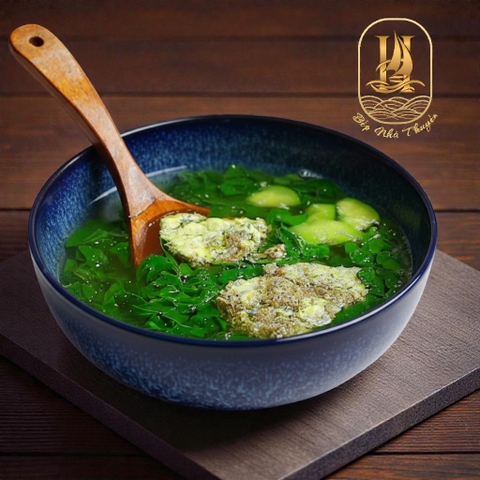 Canh Cua Mùng Tơi (Crab Soup With Malabar Spinach)