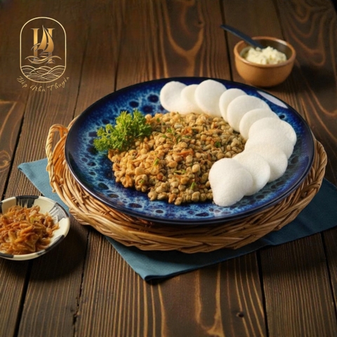 Hến Xúc Phồng Tôm (Baby Clams With Prawn Crackers)