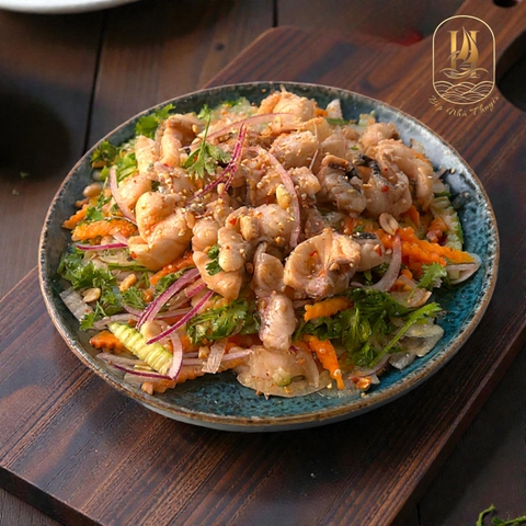 Lăng Phi Lê Trộn Salad Chua Ngọt (Lang Fish Salad)