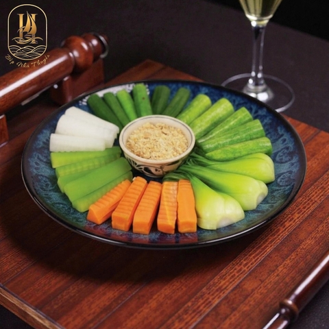 Rau Củ Quả Luộc (Boiled Mixed Vegetables With Caramelized Dipping Sauce)