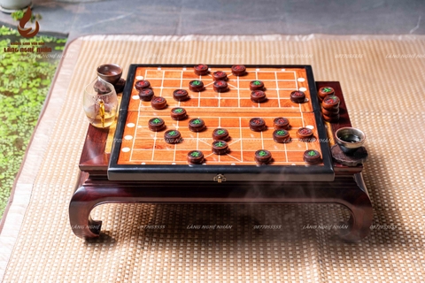 BỘ QUÂN VÀ BÀN CỜ GỖ HƯƠNG