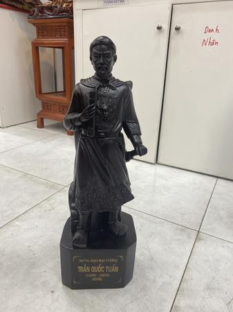 TRẦN QUỐC TUẤN 60 TỬ ĐÀN TÍM 11555