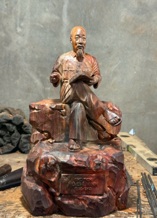 QUÁ TRÌNH LÀM BÁC HỒ NGỒI TRẮC - PHO 5 GỌT VÀ HOÀN THIỆN TẤT CẢ CHI TIẾT ĐỂ MỘC 17868