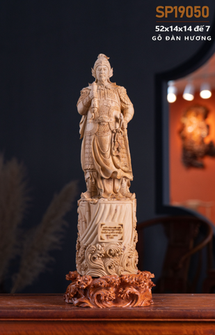 TRẦN QUỐC TUẤN ĐÀN HƯƠNG 19050 ( CẢ TỦ)