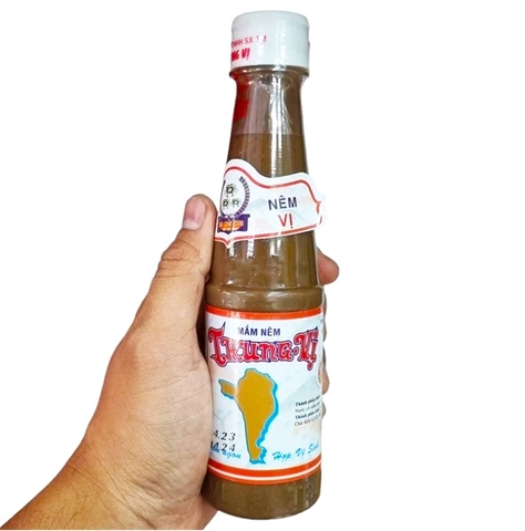 MẮM NÊM TRUNG VỊ HIỆU 3 CON CUA 230ML (CHƯA PHA)