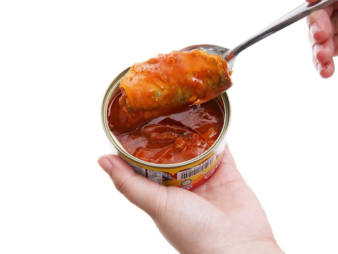 CÁ MÒI SỐT CÀ 3 CÔ GÁI 190G - CÁ NỤC SỐT CÀ - THREE LADY COOKS