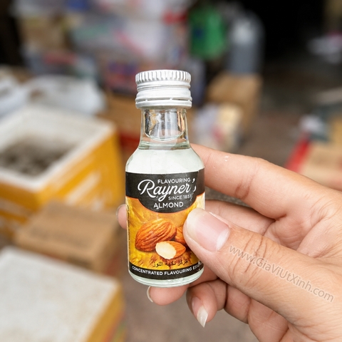 HƯƠNG HẠNH NHÂN RAYNER’S 28ML – ALMOND FLAVOURING ESSENCE