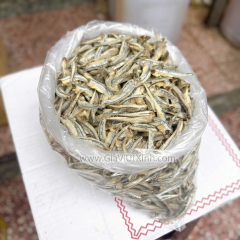 Khô Cá Cơm Con Đen (Size Cực Đại) 1KG – Nguyên Chất – Mã A100