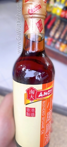 DẦU MÈ ĐEN HONG KONG AMOY 500ML - BLENDED SESAME OIL - NGUYÊN CHẤT