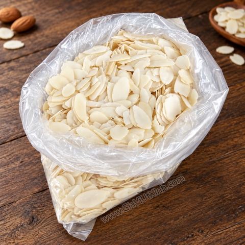 HẠNH NHÂN SỐNG CẮT LÁT 500G - 1KG – ALMOND SLICES