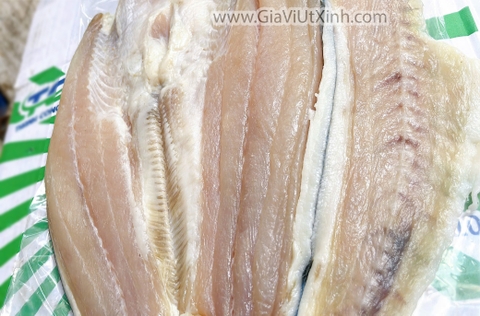 KHÔ CÁ DỨA NGUYÊN CON (SIZE TIỂU) 1KG - ĐẶC SẢN CÀ MAU