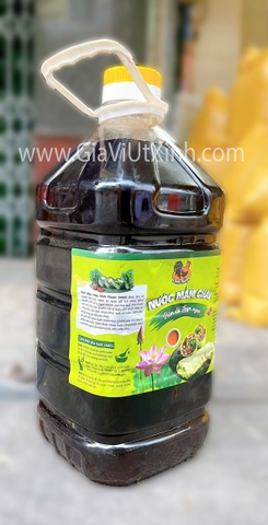 NƯỚC MẮM CHAY CON GÀ VĨNH THUẬN 5 LÍT - THUẦN CHAY, KHÔNG BỘT NGỌT