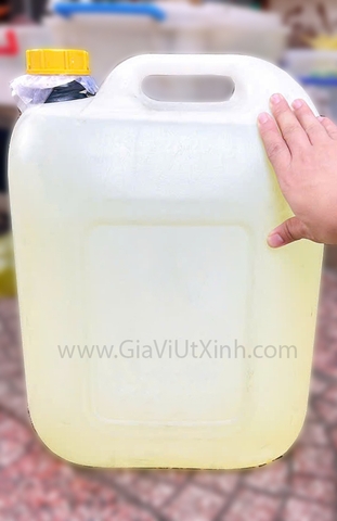 NƯỚC TẨY TRẮNG JAVEL 30 LÍT - SIÊU TRẮNG - TẨY QUẦN ÁO, KHỬ MÙI, DIỆT KHUẨN