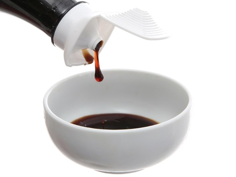 NƯỚC TƯƠNG CHINSU NẮP TRẮNG 250ML