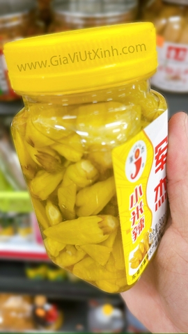 ỚT TRÁI NGÂM CAY TRUNG QUỐC JUN JIE 300G - CHINESE PICKLED HOT CHILI PEPPERS
