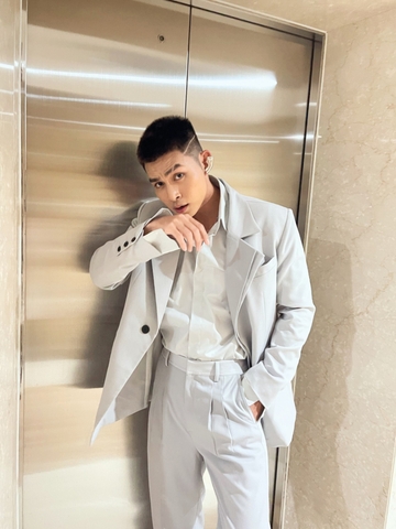 GREY GRADIENT 02 BLAZER