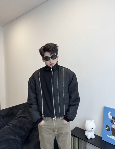ROGER JACKET