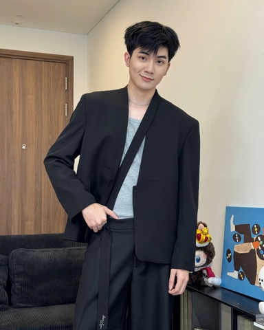 DANIE BLAZER-BLACK