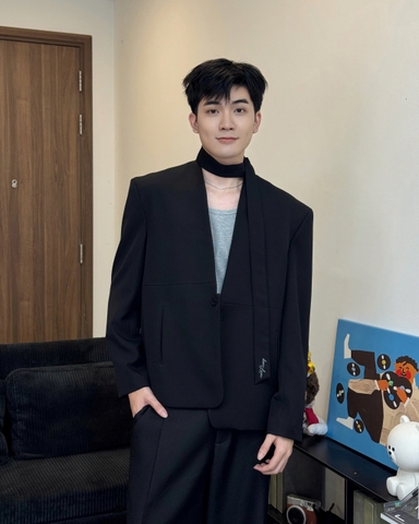 DANIE BLAZER-BLACK