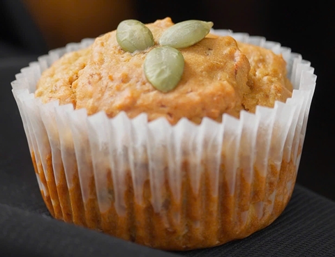 MUFFIN LÀM TỪ BÃ RAU CỦ ÉP