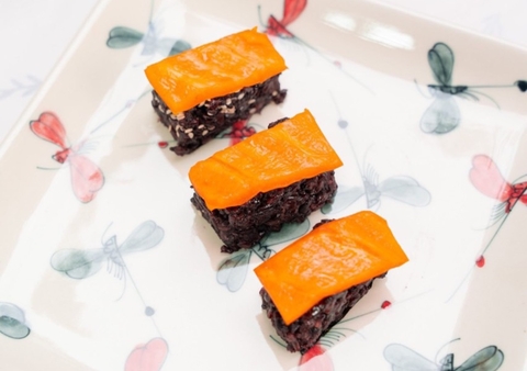 SUSHI “CÁ HỒI” CHAY