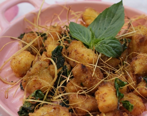 “GÀ” RANG MUỐI CHAY