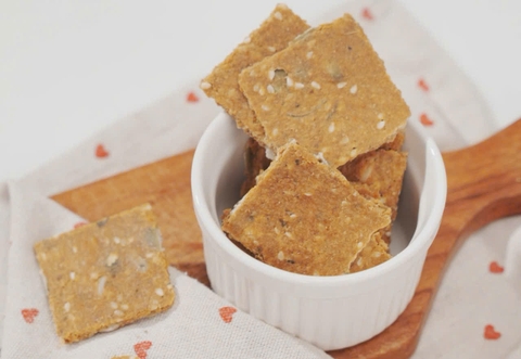 BÁNH CRACKER RAW VEGAN