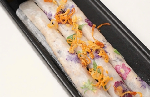 BÁNH CUỐN CHAY IN HOA