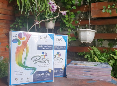 Giấy Thủ Công A4 ĐL 75gsm 1 Bịch 7 Tờ (7 Màu, Keo, Không Keo) – Giấy thủ công học sinh, sáng tạo