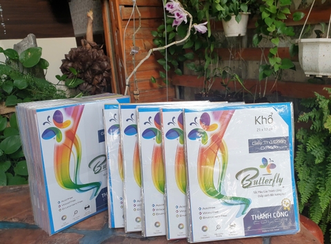 Giấy Thủ Công A4 ĐL 75gsm 1 Bịch 7 Tờ (7 Màu, Keo, Không Keo) – Giấy thủ công học sinh, sáng tạo